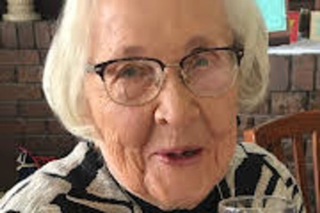 Neva Schorp White Profile Photo