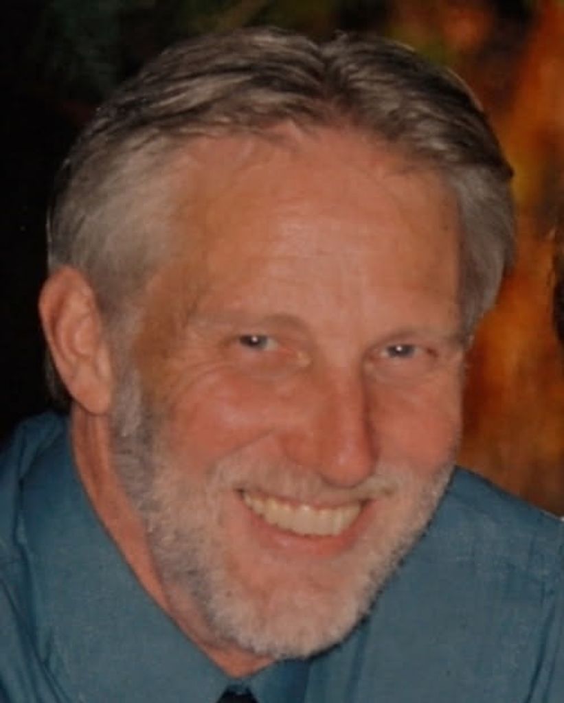 Mickel Lee Hutchison Profile Photo