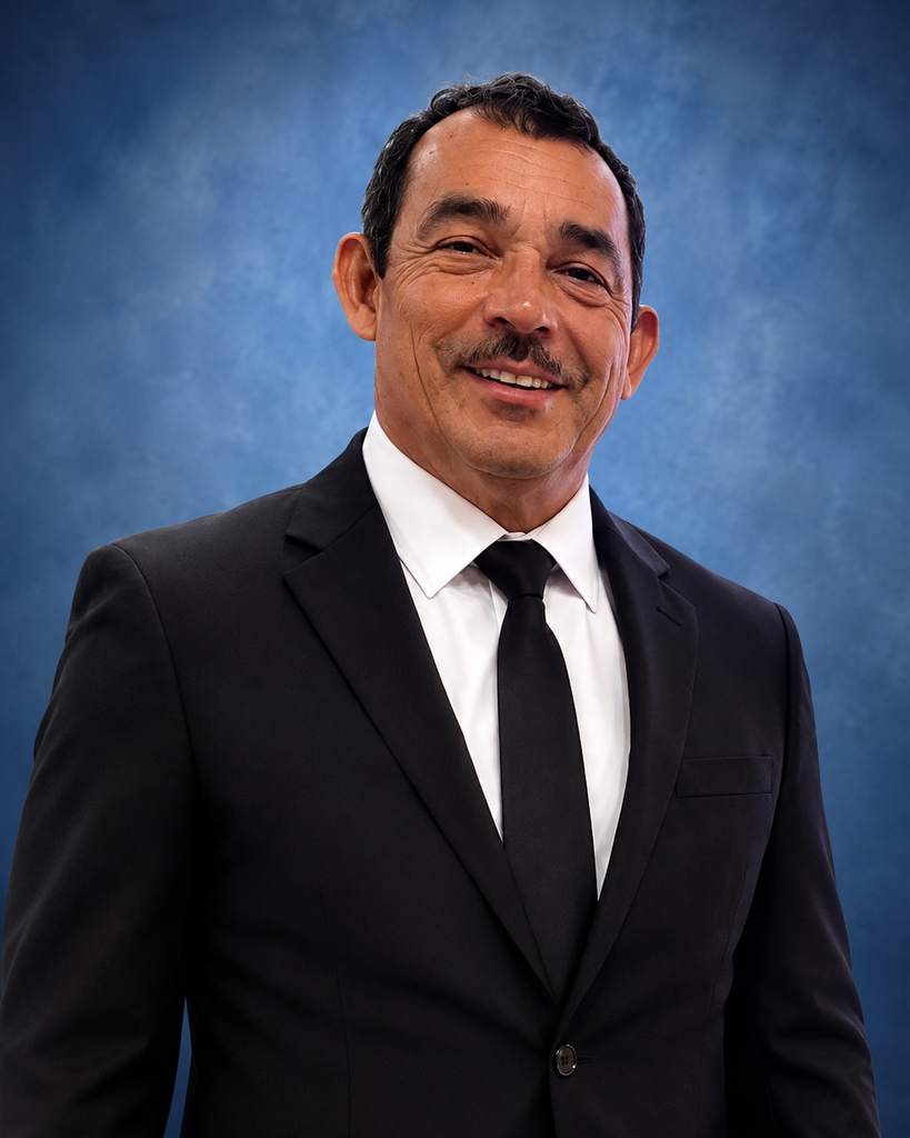 Julio Sibrian Santamaria Profile Photo