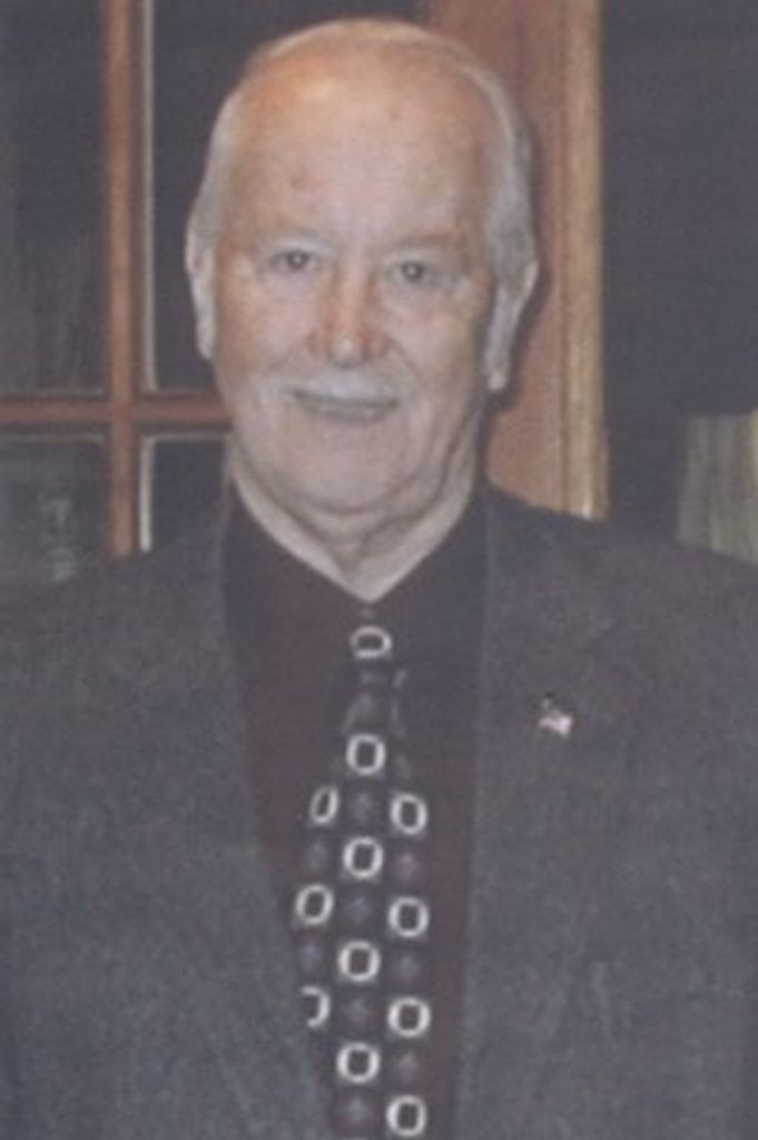 Lamar Schrader  Jr.