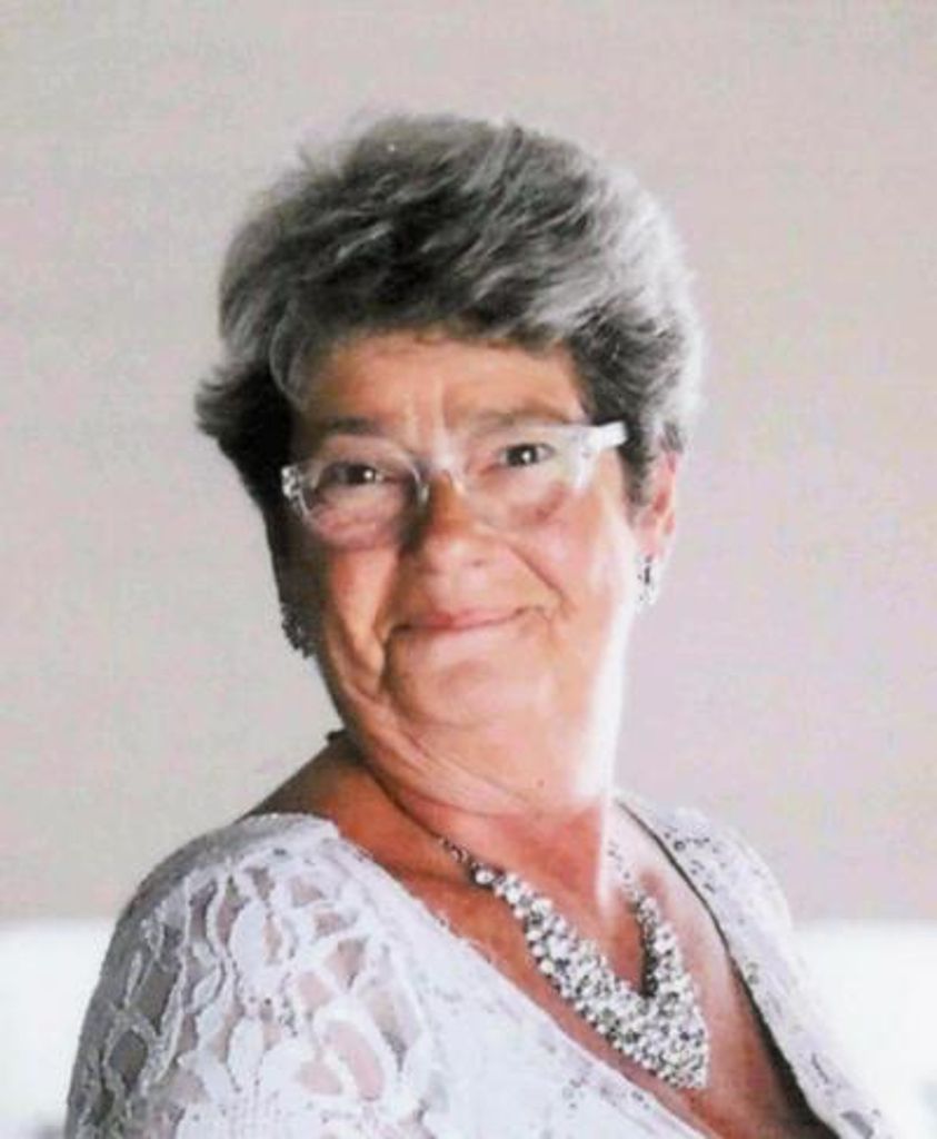 Elaine M. Alves Profile Photo