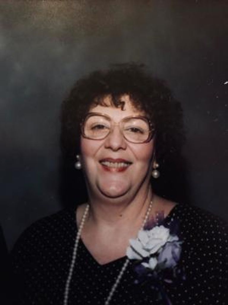 Jeanette V. Kumler