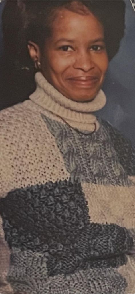 Sandra Overton Profile Photo