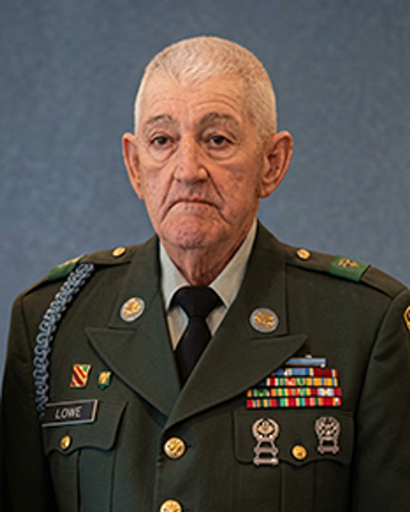 Donald Edward Lowe