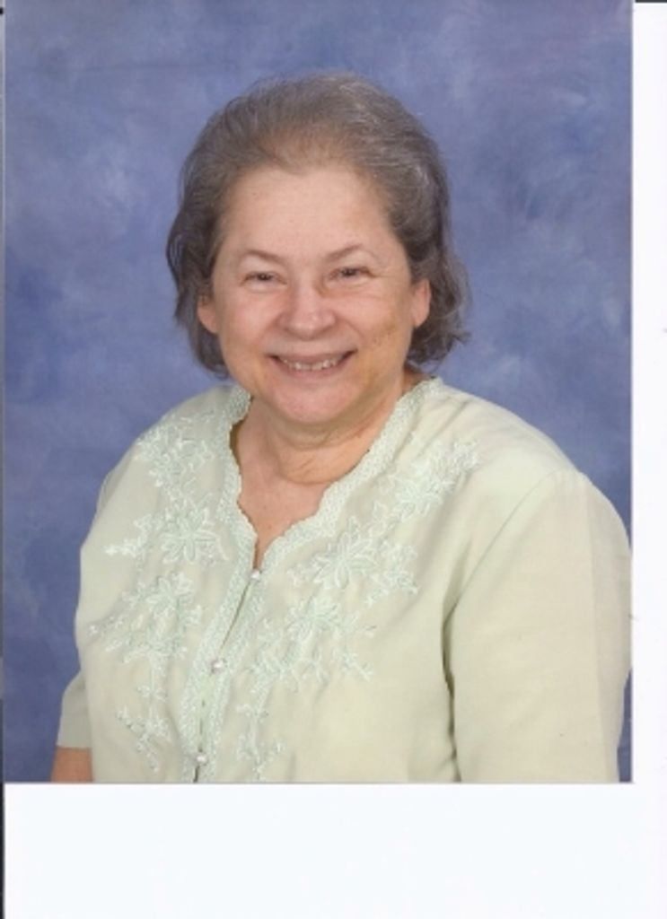 Elaine Ellen Mccullough