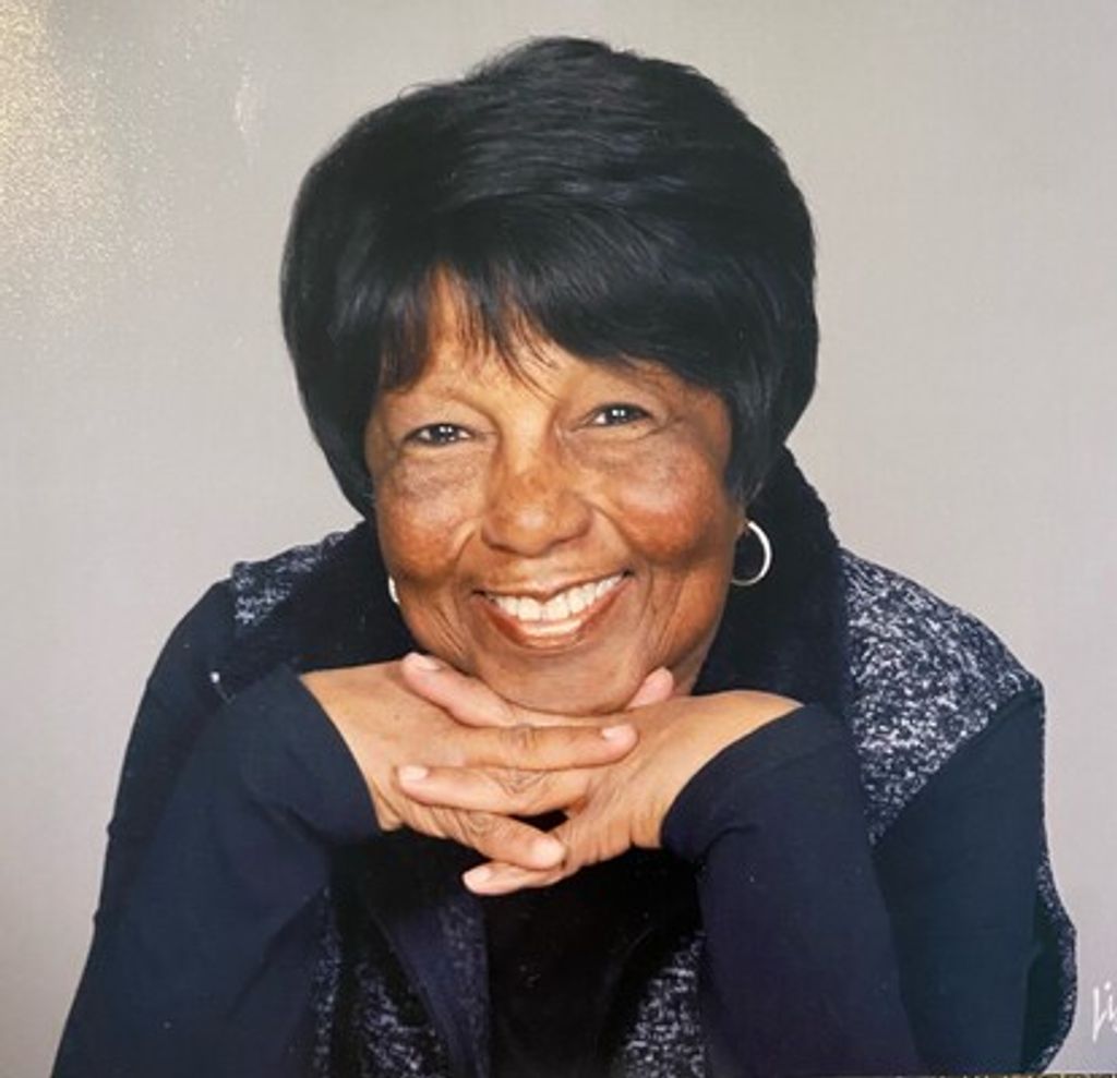 Carolyn R. Johnson Profile Photo