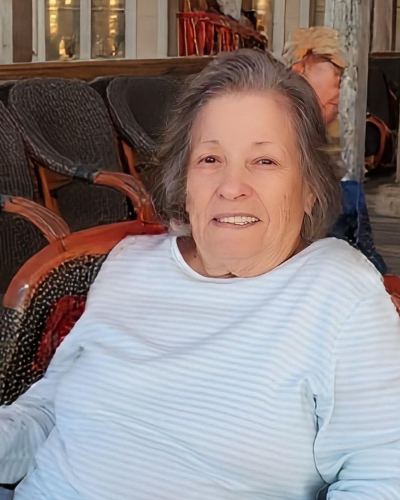 Felipa Loaces Profile Photo