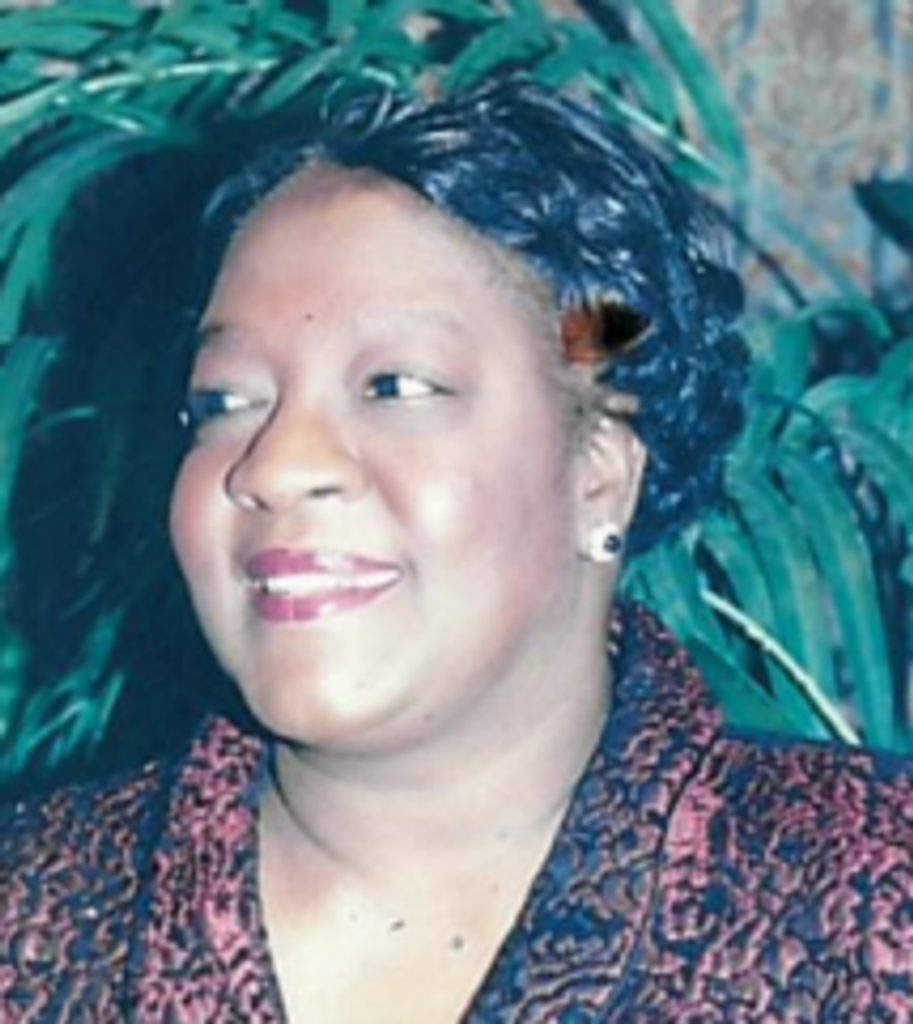 Stephanie Kaye Fuller Profile Photo