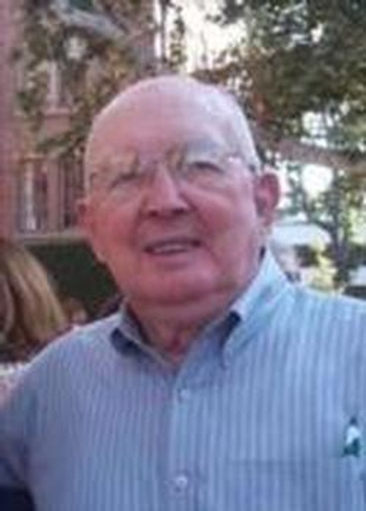 E Leonard Gillingham