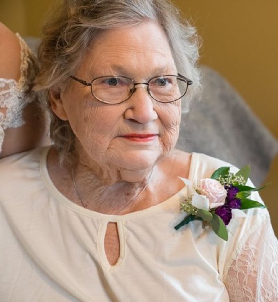 Connie Schmidt Profile Photo