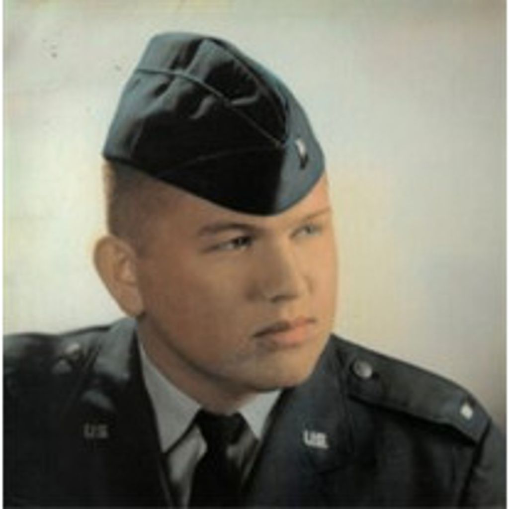 Lt. Usaf, Ret.