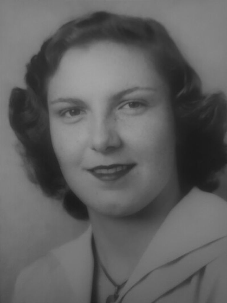 Mavis Mourlean Davis Profile Photo