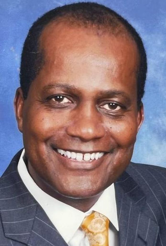 Dennis Snowden Brown Profile Photo