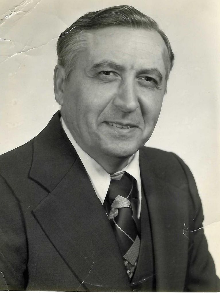 Don Ray Lowry Profile Photo