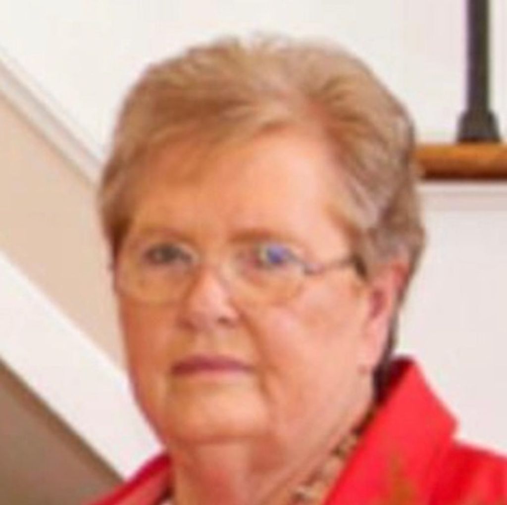 Pauline Elliott-Nuss Profile Photo