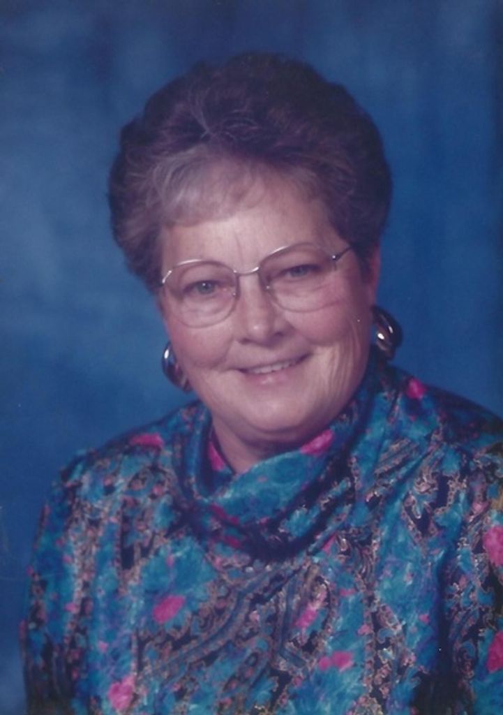 Elaine Fern Molyneux Profile Photo