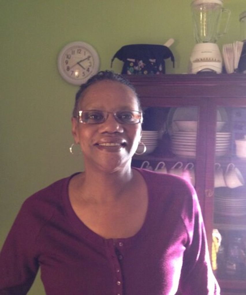 Beverly Ann Leigh Profile Photo