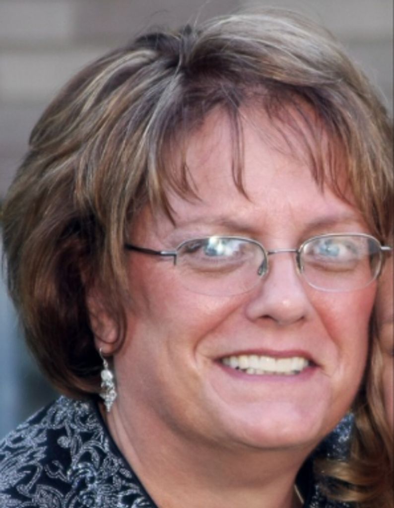 Mary Susan "Sue" Leech