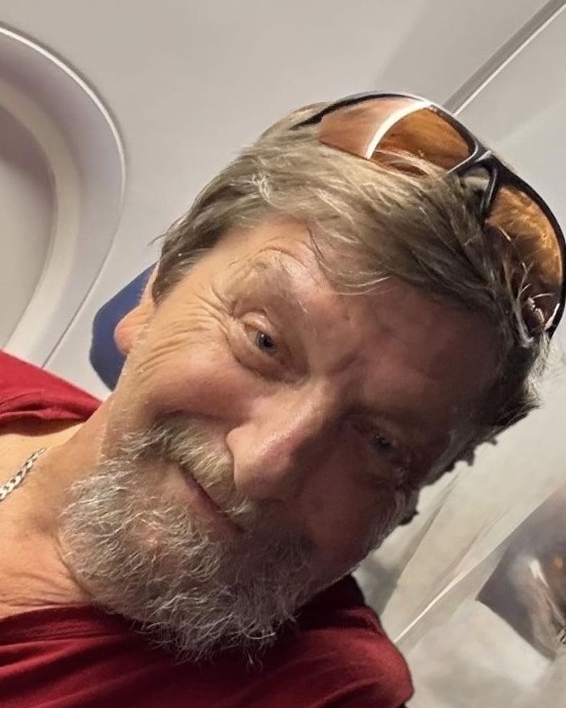 Lee Harry Oslowski, Jr. Profile Photo