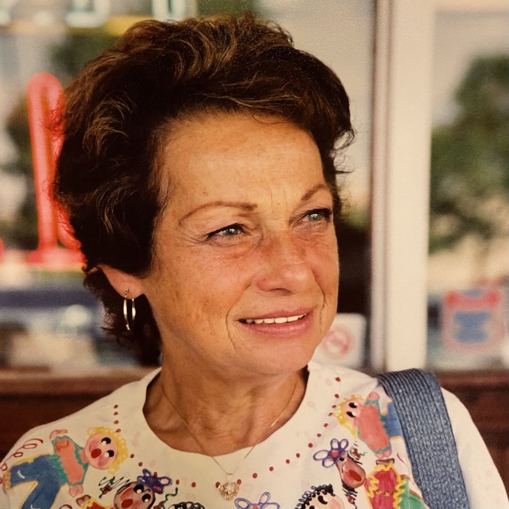 Laura Levy
