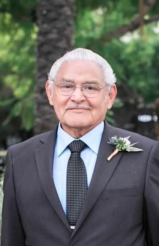 Edward Valenzuela Profile Photo