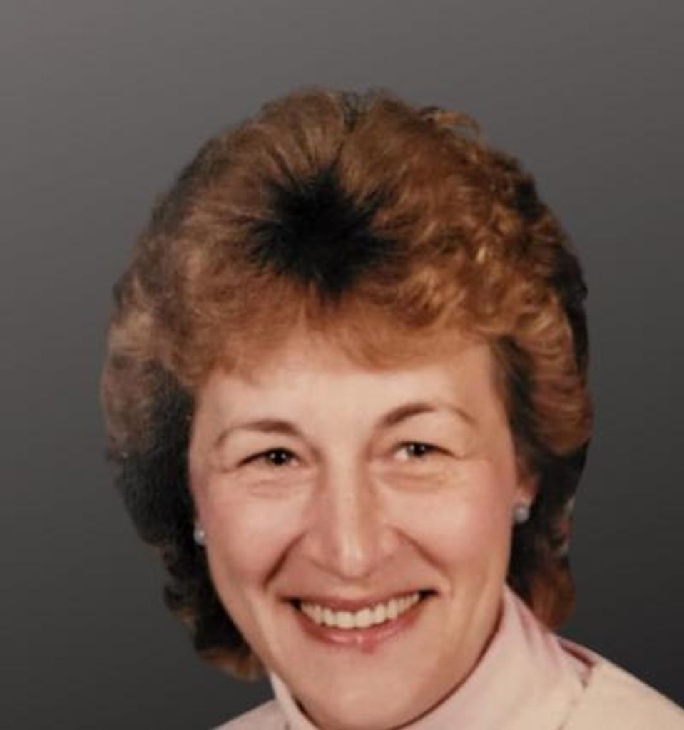 Evelyn Collins Profile Photo