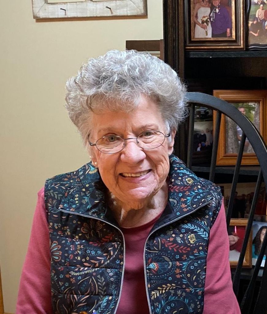 Mary Elizabeth Hix Profile Photo