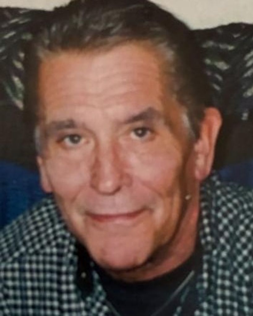 Robert T. Hand, Jr. Profile Photo