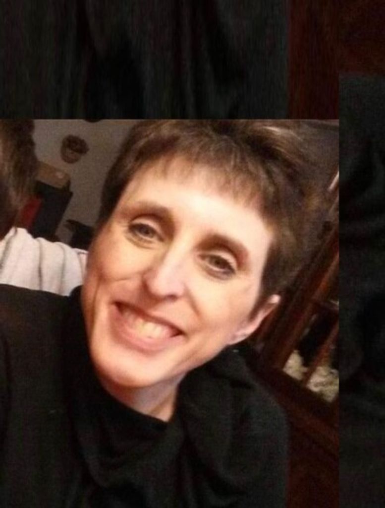 Traci Lynn (Leroux) Fayette Profile Photo