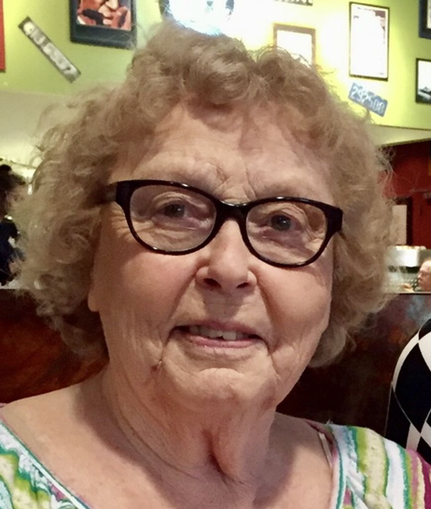Emily Russell Bland Profile Photo