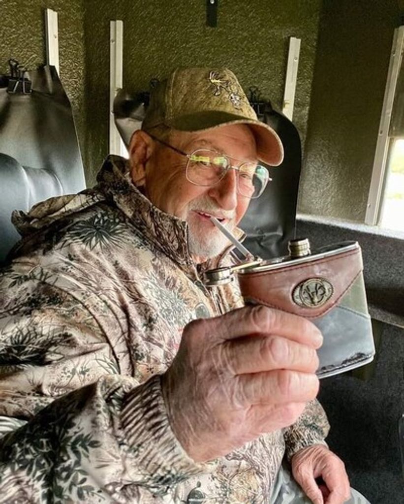 Donald Marshall Holden Profile Photo