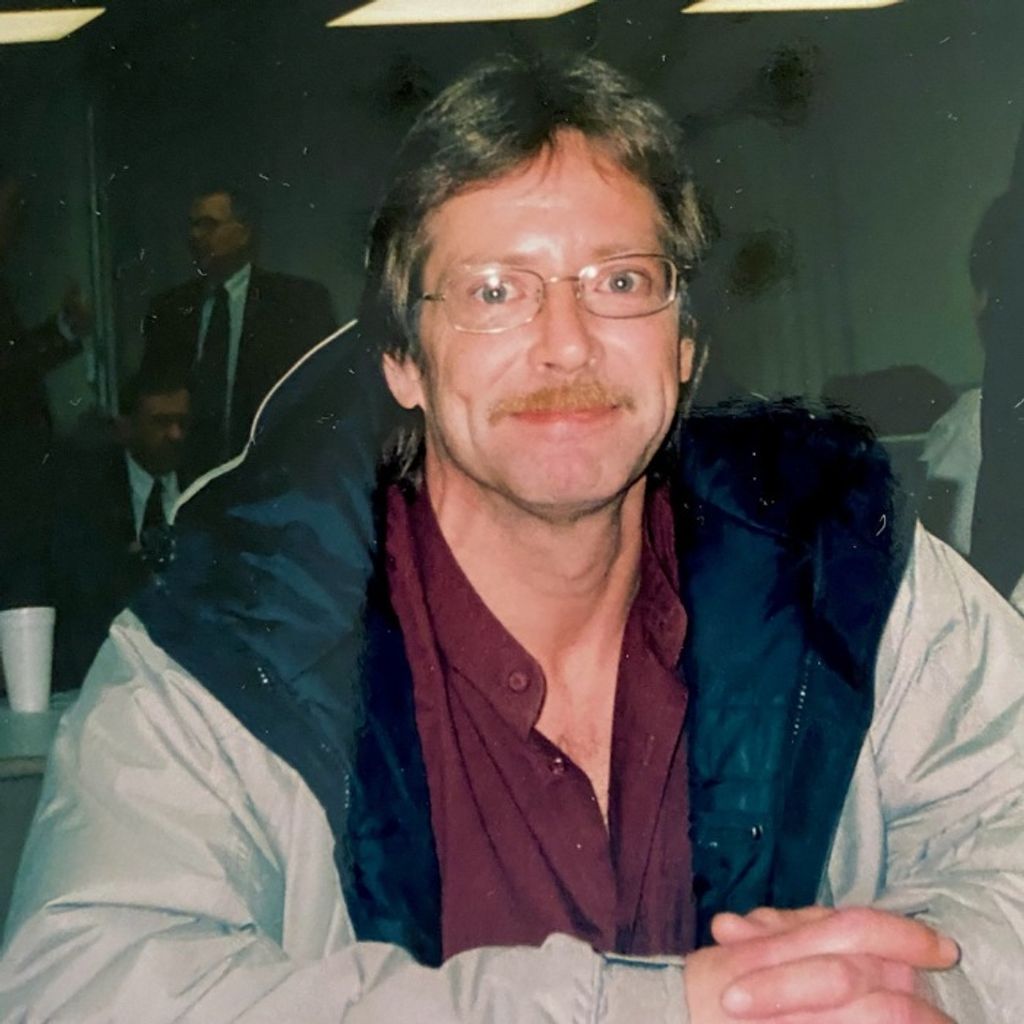 Robert E Cadwell Profile Photo