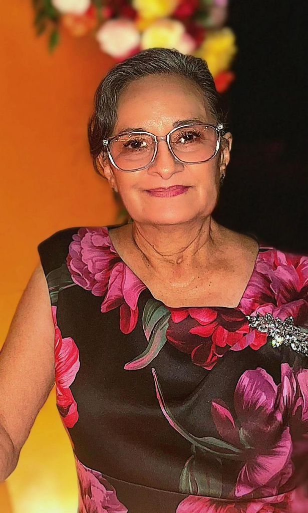 Connie Tapia Profile Photo