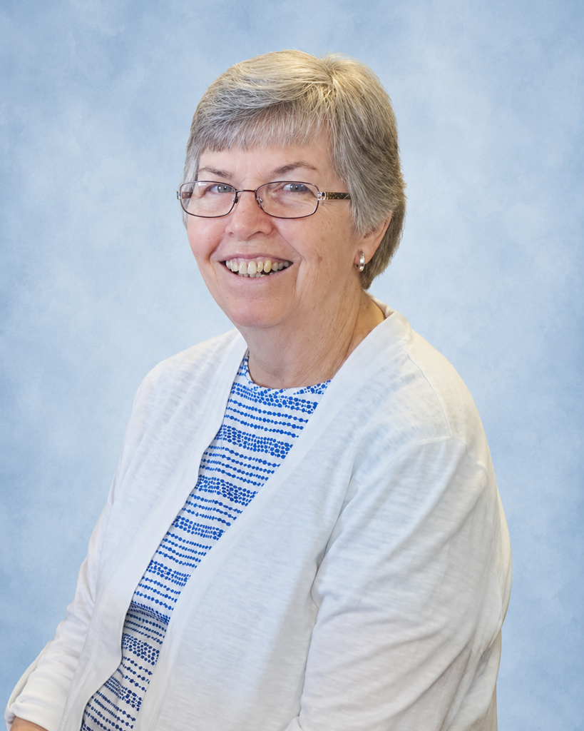 Carolyn Deyette Chester