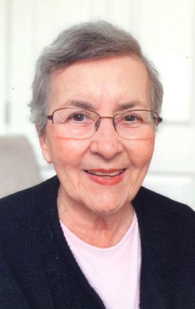 Mary Portelli Profile Photo