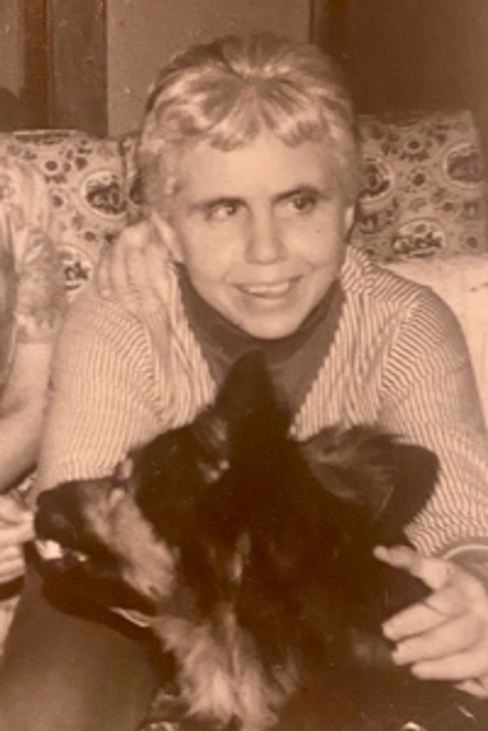 Elizabeth "Liz" Accorsi