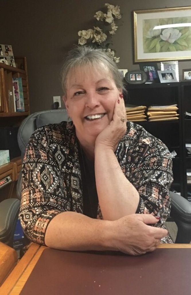 Rebecca "Becky" (Whitcomb)  Thomas Profile Photo