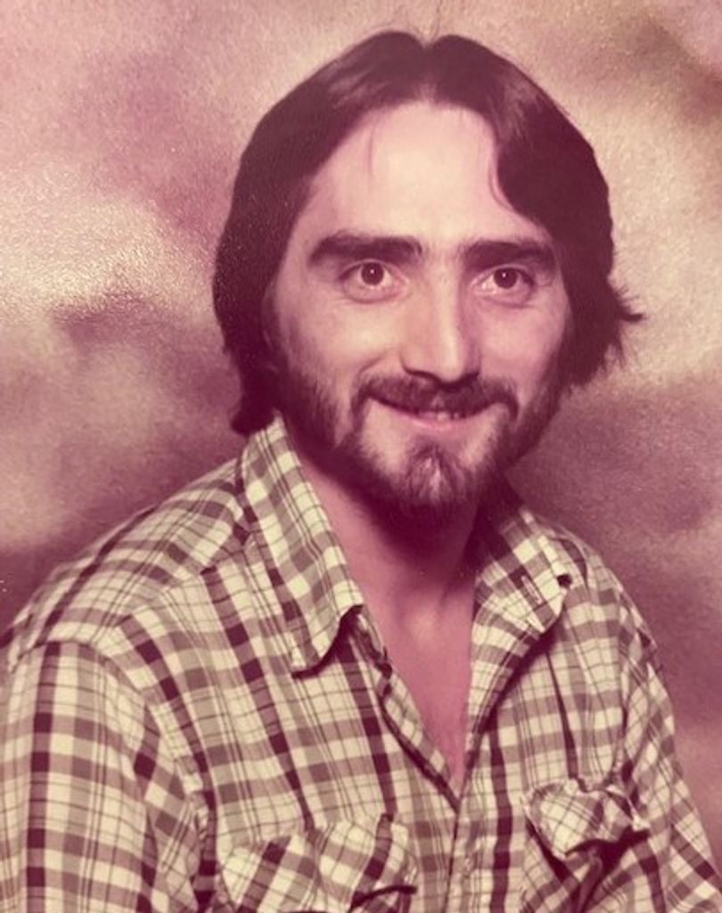 Joseph R Martinez