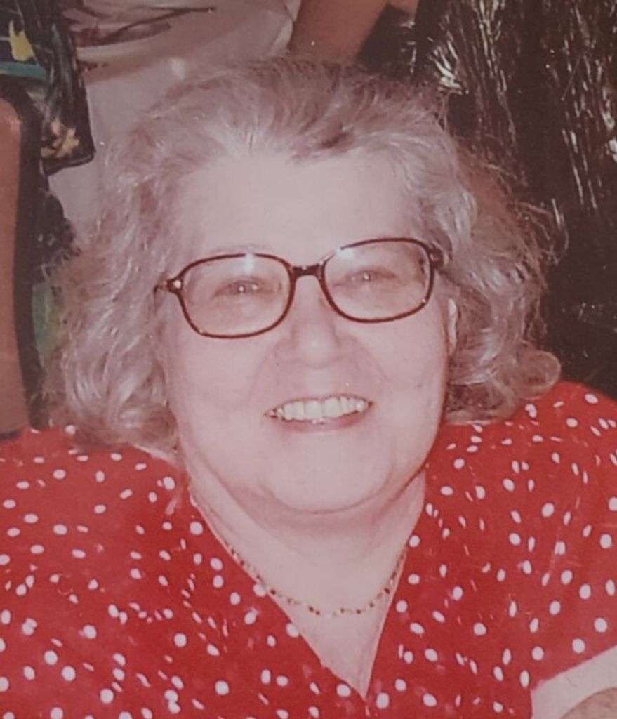 Patricia Ann (Colombo)  Holliday Profile Photo