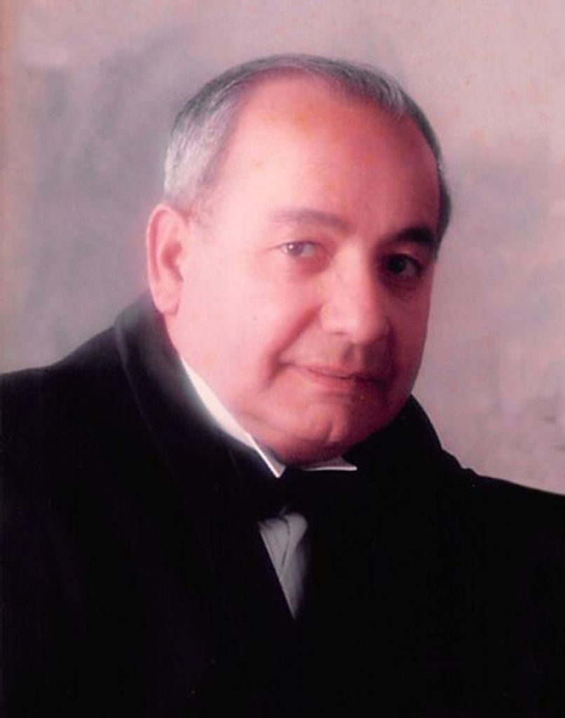 Antonio M. Araujo Profile Photo
