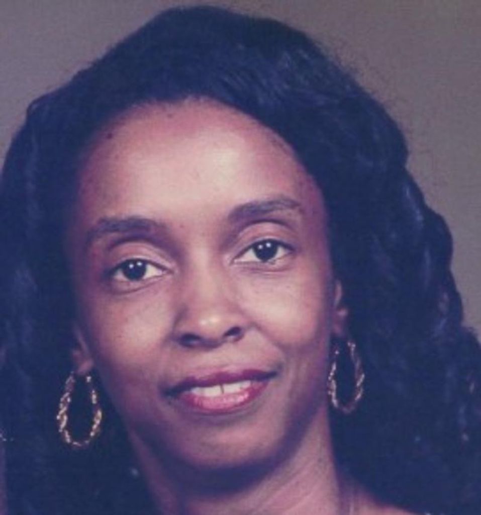 Sharon (Williams) Johnson Profile Photo