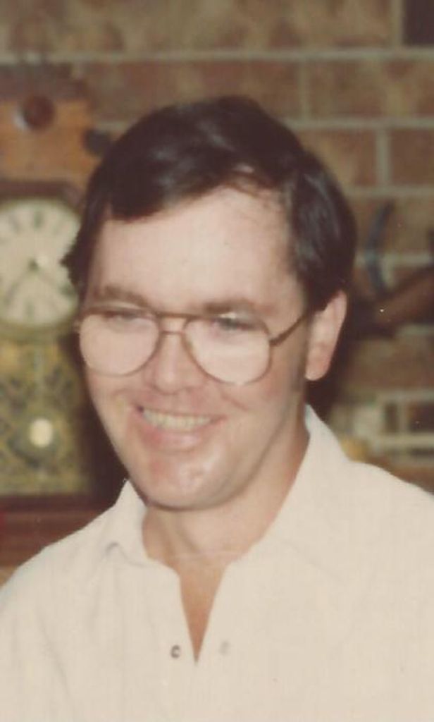 Robert Earl Deering Profile Photo