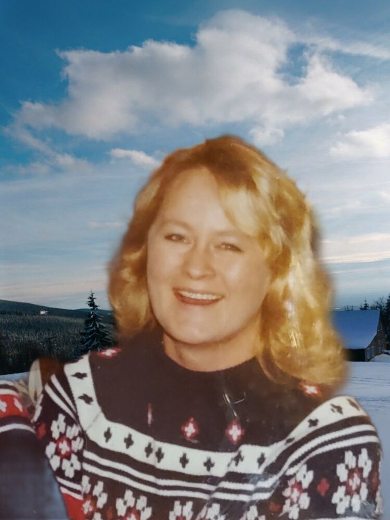Linda  Marie  Davis