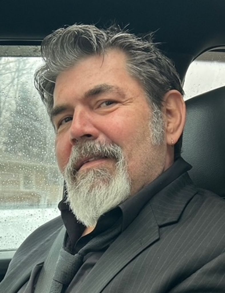Robert Louis Eskra Ii Profile Photo