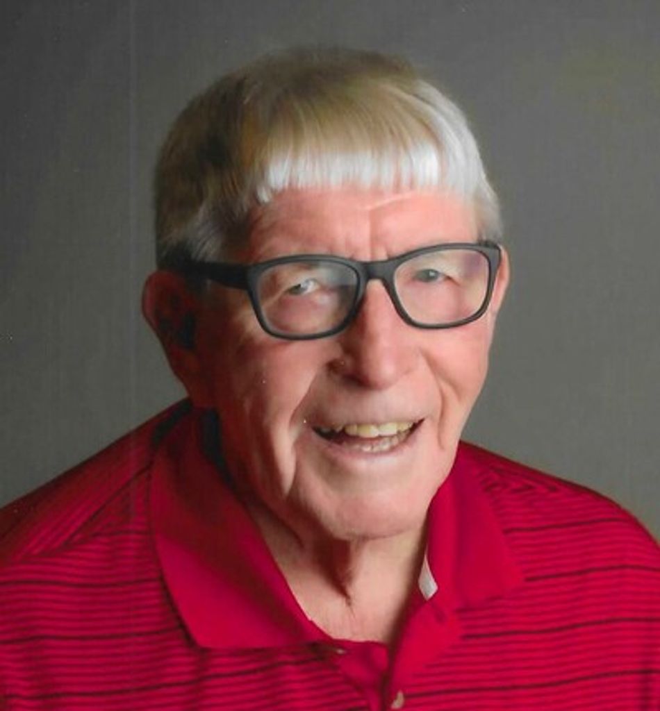 Wayne E. Lutjeharms Profile Photo
