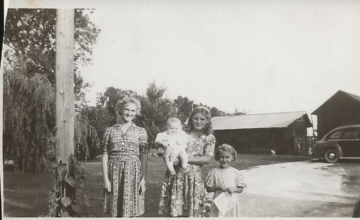 Etta Mae Dirks photo gallery thumbnail 13 of 92