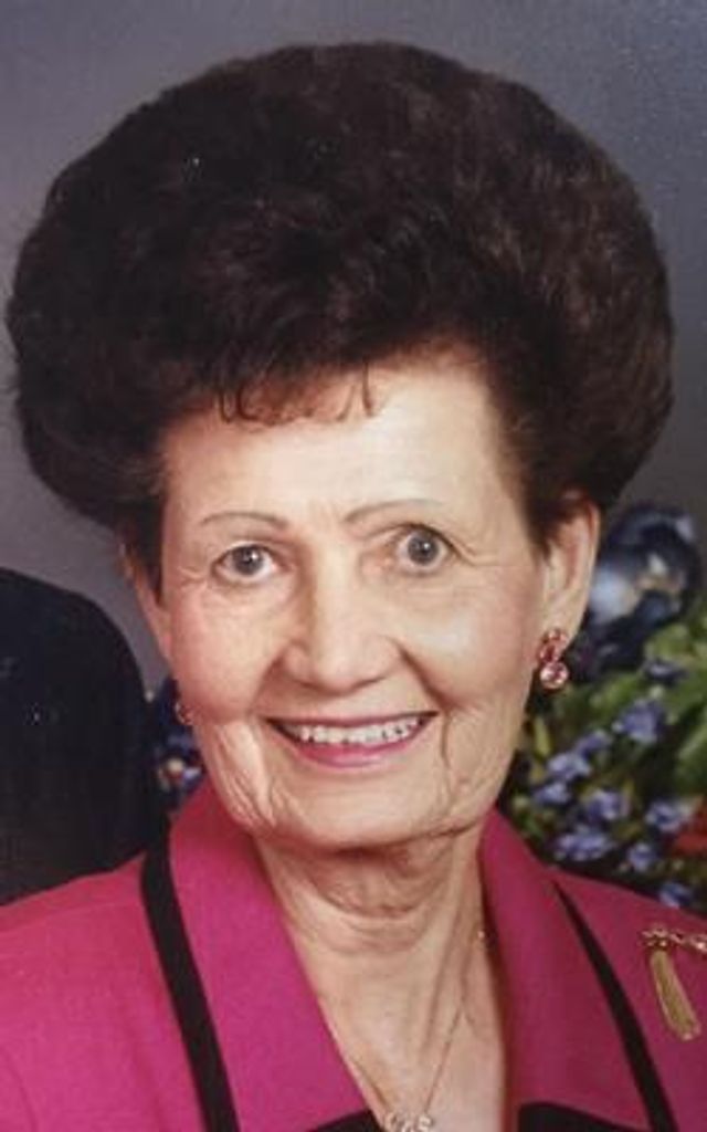 Helen "Joyce" Latta Profile Photo