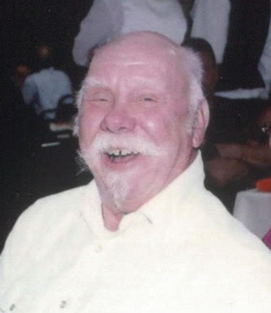 Douglas J. Hartleben Profile Photo