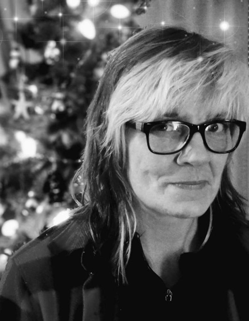 Bobbie Yvette Johnston