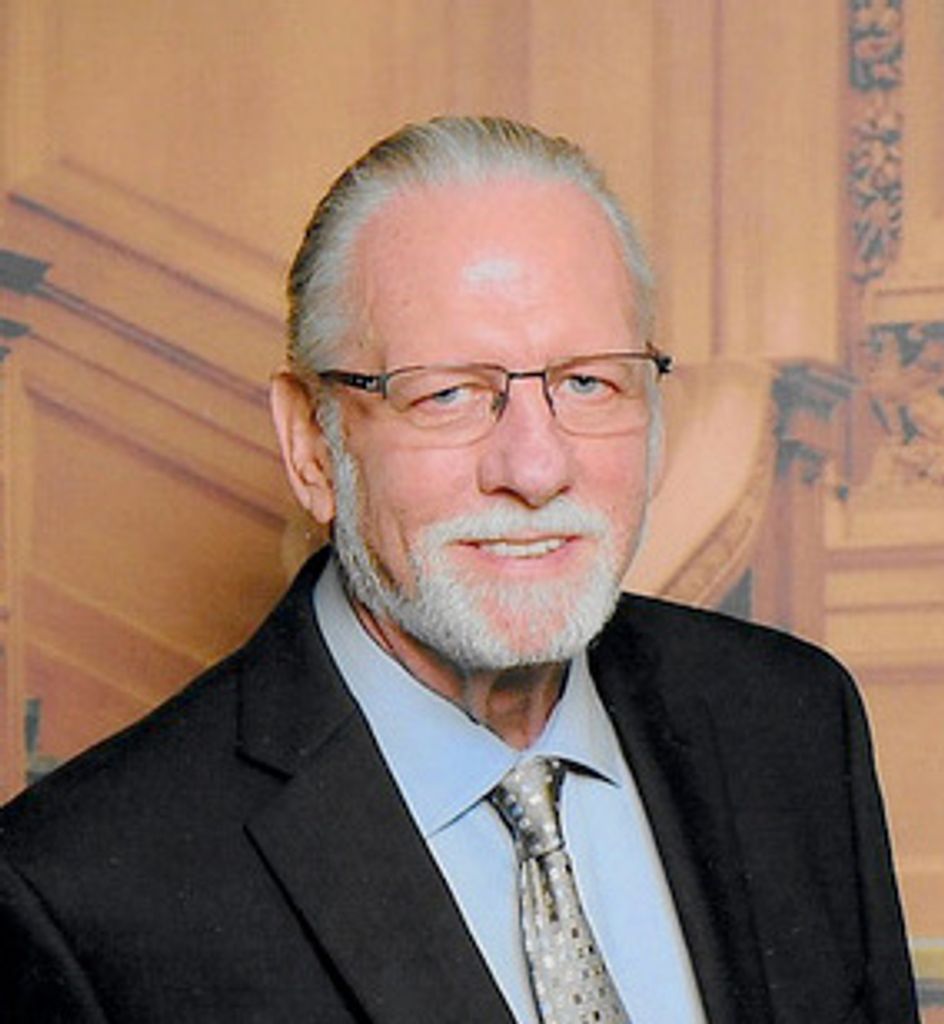 Charles E. Kvasnicka